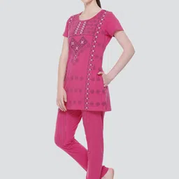 ELPIDA Ethnic Printed Pure Cotton T-Shirt With Pyjamas image 4