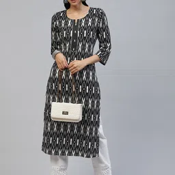PIROH Women Black & White Ikat Printed Cotton Straight Kurta image 3
