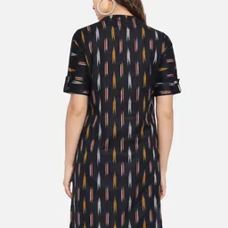 KALINI Ikat Printed Mandarin Collar Pure Cotton Straight Kurta image 5