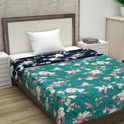 Divine Casa Navy Blue & White Floral Heavy Winter 110 GSM Single Bed Comforter image 2