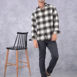 Crimsoune Club Men Smart Spread Collar Tartan Checked Cotton Slim Fit Casual Shirt-image-84