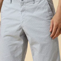 Allen Solly Men Micro Ditsy Printed Slim Fit Mid-Rise Cotton Regular Shorts image 4