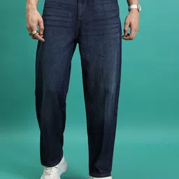 HIGHLANDER Men Loose Fit Mid-Rise Light Fade Cotton Jeans-picture-11
