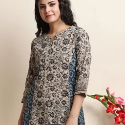 Trinjann Floral Printed Thread Work Pure Cotton A-Line Kurti-picture-22