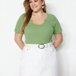Trendyol Ribbed Fitted Top-picture-35