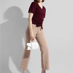 Campus Sutra V-Neck Tie Up Cotton Top image 5