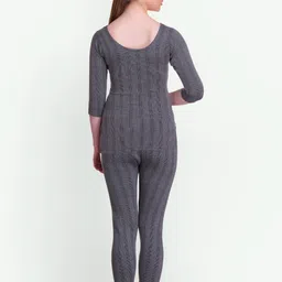 T.T. Elite Ribbed Round Neck Thermal Set image 4