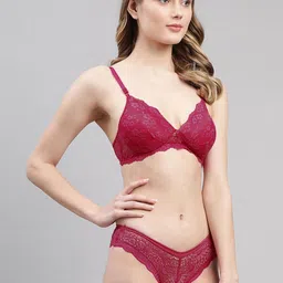 In-Curve Pack Of 3 Lace Self Design Mid-Rise Brief & Lightly Padded Bra image 2