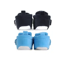 BAESD Infants Set Of 2 Anti-Skid Sole Velvet Booties image 4