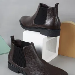 Carlton London Men Textured Mid-Top Chelsea Boots-image-17
