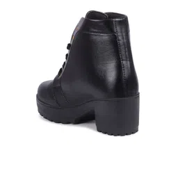 TWIN TOES Black Mid-Top Block Heeled Boots image 3