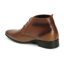 Carlton London Men Mid Top Formal Derbys image 2