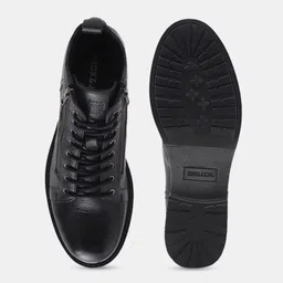 Jack & Jones Men Textured Leather Regular Boots image 5