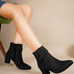 SHUZ TOUCH Women Pointed-Toe Block-Heeled Zip-Up Boots-image-13