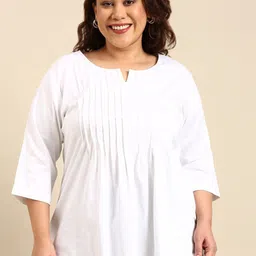 The Pink Moon Plus Size Notched Neck Regular Sleeves Cotton Top-picture-21