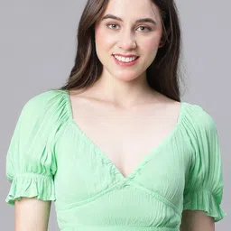 Oxolloxo V-Neck Short Puff Sleeve Crop Top-image-16