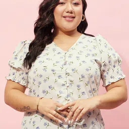 Berrylush Curve Plus Size White Floral Printed Puff Sleeve Top image 1