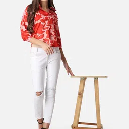 SCORPIUS Floral Printed Crepe Top-picture-43