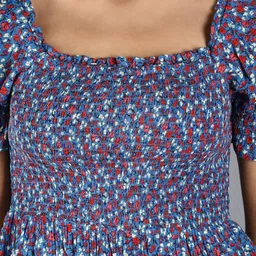 DEBONATELLA Floral Printed Smocked Peplum Crop Top image 2