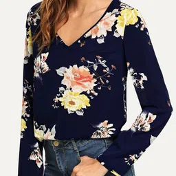 Stylecast X Slyck Floral Printed V-Neck Top image 3