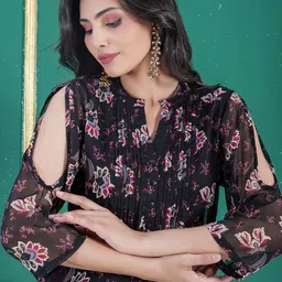 DEBONATELLA Floral Print Mandarin Collar Crepe Shirt Style Top image 5