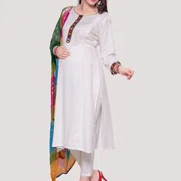 Mom For Sure by Ketki Dalal Embroidered Round Neck Straight Maternity Kurtas With Dupatta image 5