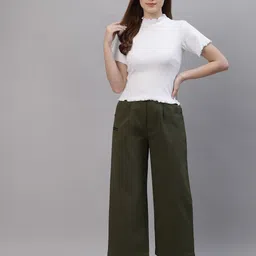 Friskers Women White Set of 2 Top image 2