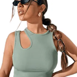 BAESD Cut-Out Detailed Fitted Crop Top-picture-18