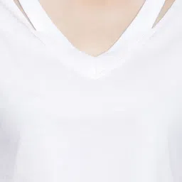 LE BOURGEOIS V-Neck Crop Top image 2