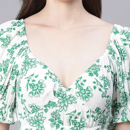 Oxolloxo Floral Printed Bell Sleeve Crepe Crop Top image 5
