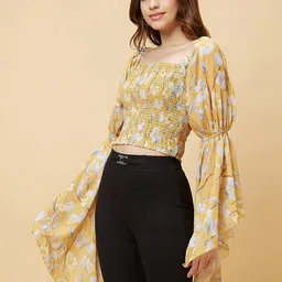 Globus Yellow Floral Printed Bell Sleeves Fitted Crop Top image 4