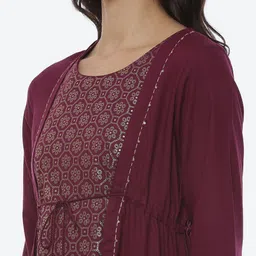 Rangriti Women Maroon Self design Top image 2