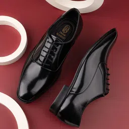 FRANKROMELLO Men Textured Formal Oxfords-image-6