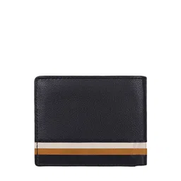 WildHorn Men Leather Two Fold Wallet image 4