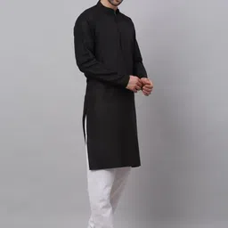 NEUDIS Men Black Thread Work Grandeur & Majestic Artwork Handloom Kurta image 4
