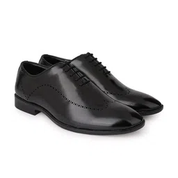 FRANKROMELLO Men Perforated Formal Oxfords image 5