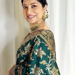 Marziyaa Woven Design Zari Banarasi Saree image 5