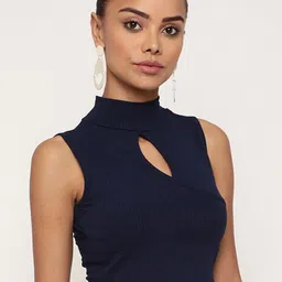 BAESD Ribbed High Neck Cut Out Fitted Crop Top image 3
