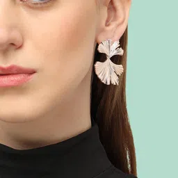 SOHI Gold-Toned Contemporary Drop Earrings-image-16