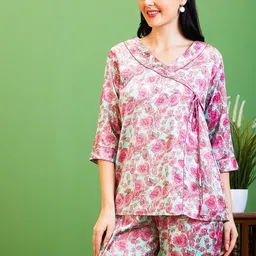 AV2 Floral Printed V-Neck Top With Trousers image 2