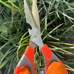 Cinagro Orange & Black 8 Pieces Metal Garden Accessories image 3