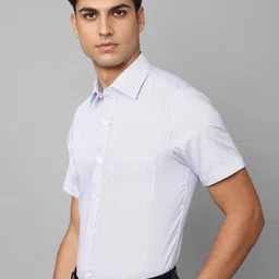 Louis Philippe Slim Fit Striped Cotton Formal Shirt image 3