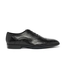 Ruosh Men Textured Leather Formal Oxfords image 2