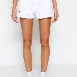 Trendyol Women Mid Rise Pure Cotton Denim Shorts-image-28
