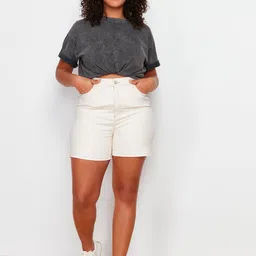 Trendyol Women Mid-Rise Pure Cotton Denim Shorts-picture-39