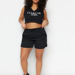 Trendyol Women Mid Rise Pure Cotton Denim Shorts-picture-35