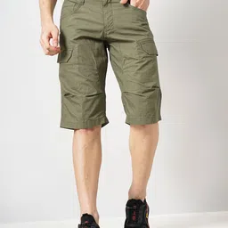 Celio Men Loose Fit Mid-Rise Cotton Cargo Shorts-image-64
