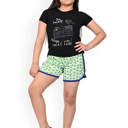 BAESD Girls Pack Of 4 Printed Cotton High-Rise Hot Pants image 3