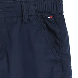 Tommy Hilfiger Boys Mid-Rise Regular Fit Shorts image 2