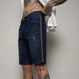 Campus Sutra Men Mid-Rise Cotton Denim Shorts image 2